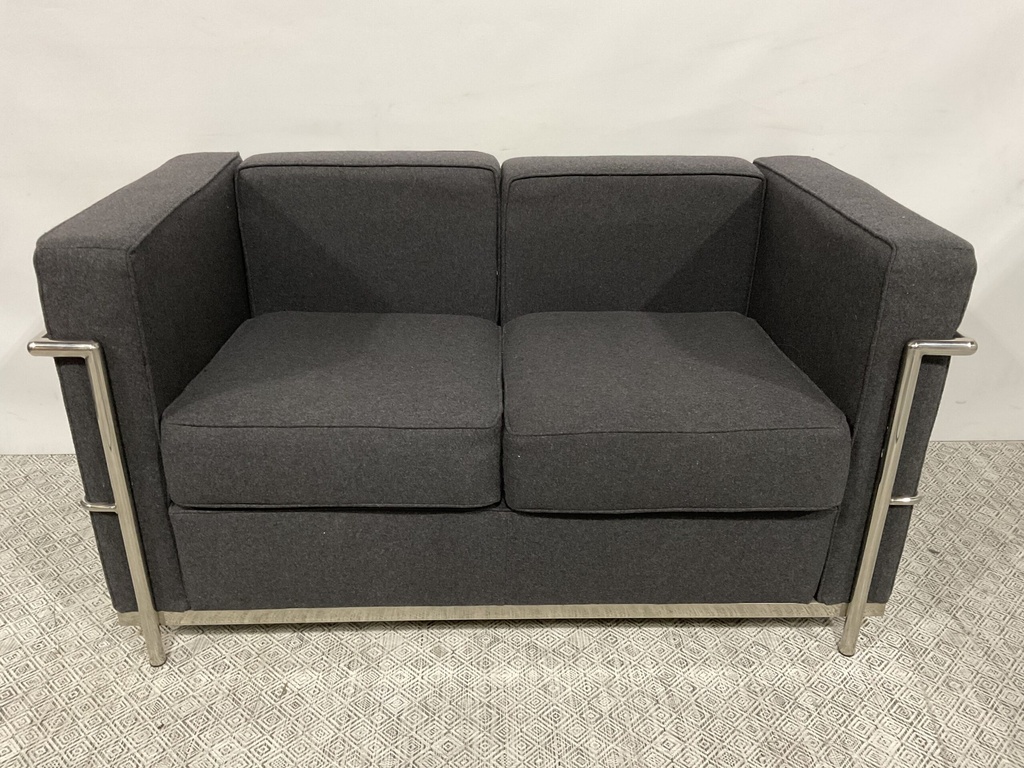 Le Corbusier Loveseat