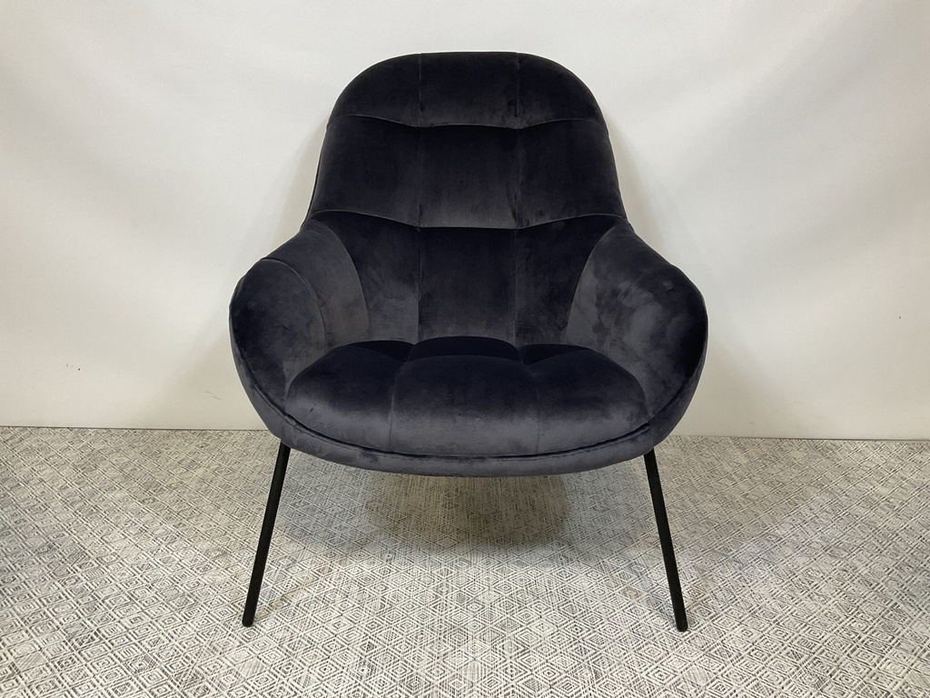 Mango Lounge Chair