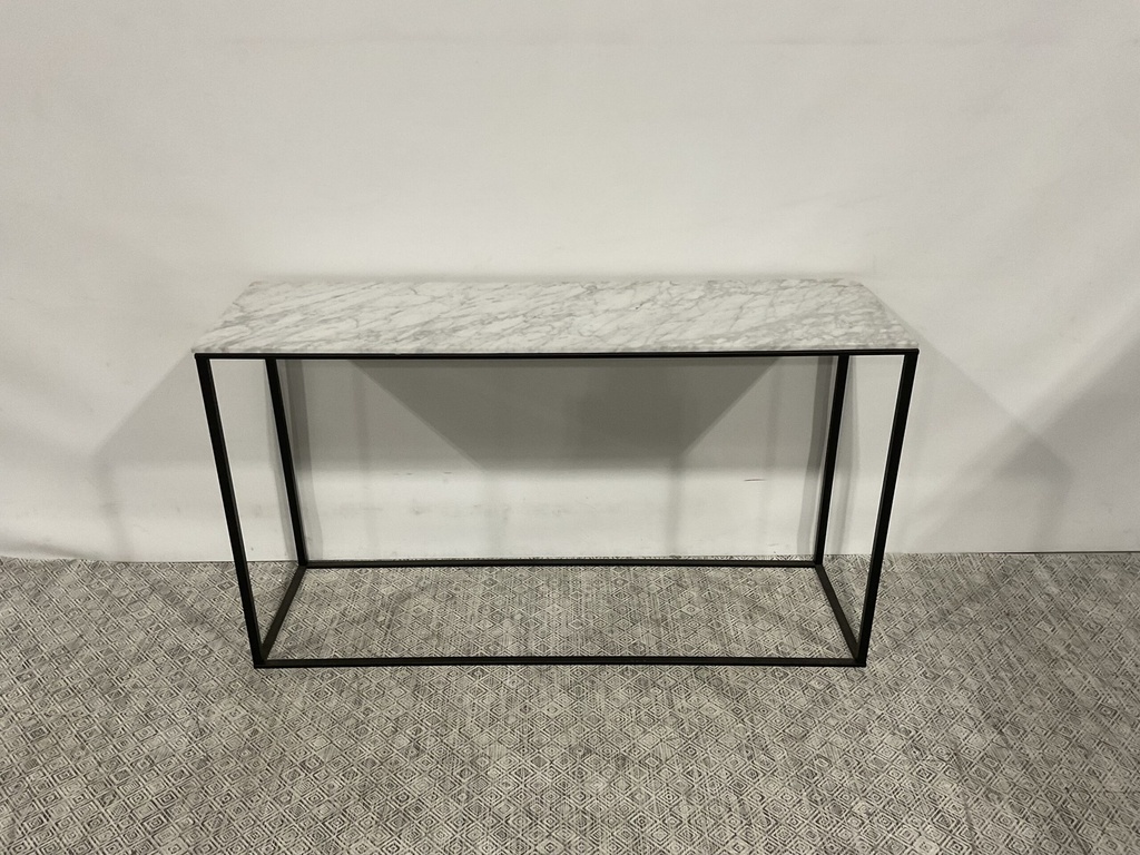 Minimalista Console Table