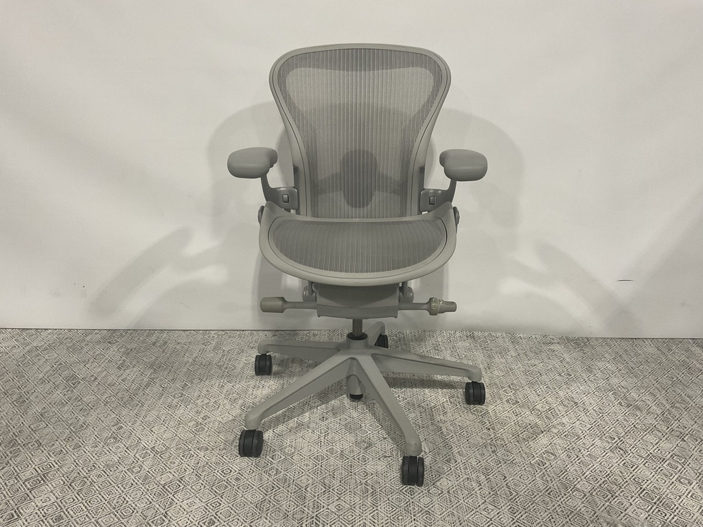 Remastered Aeron Chair Size A