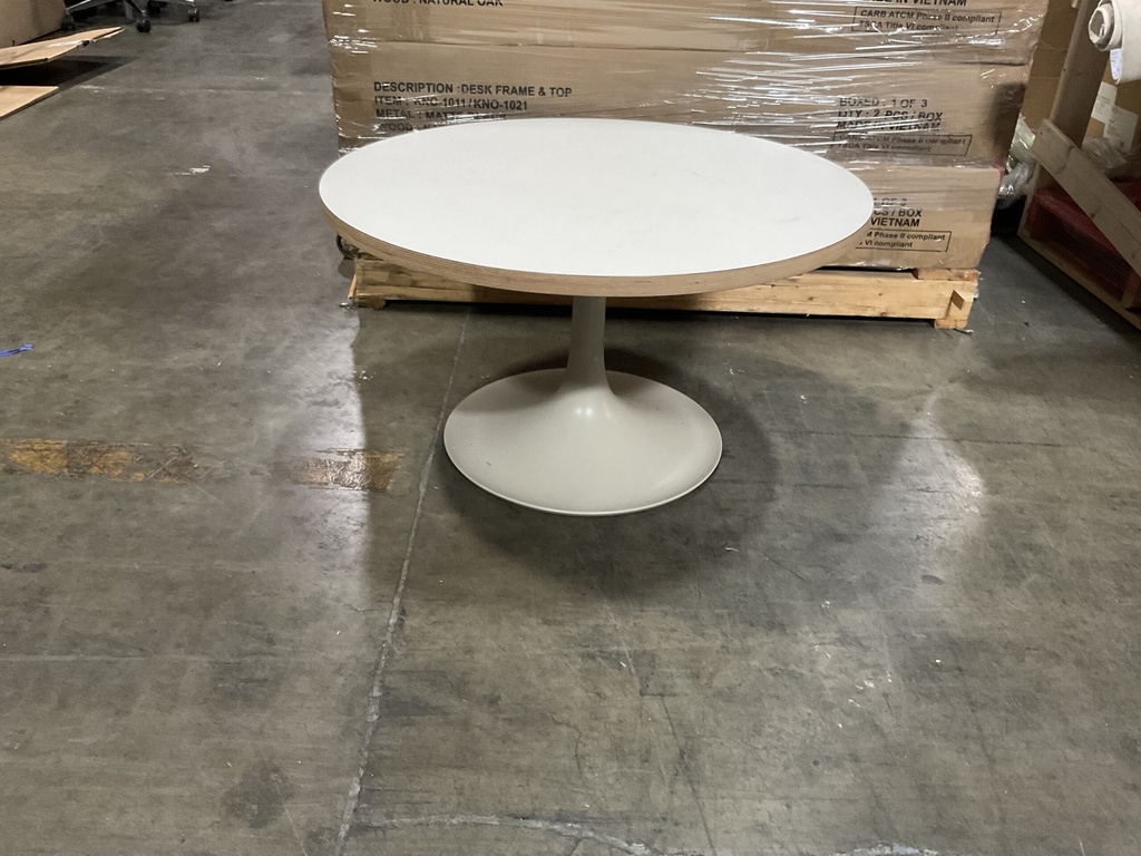 Round Table