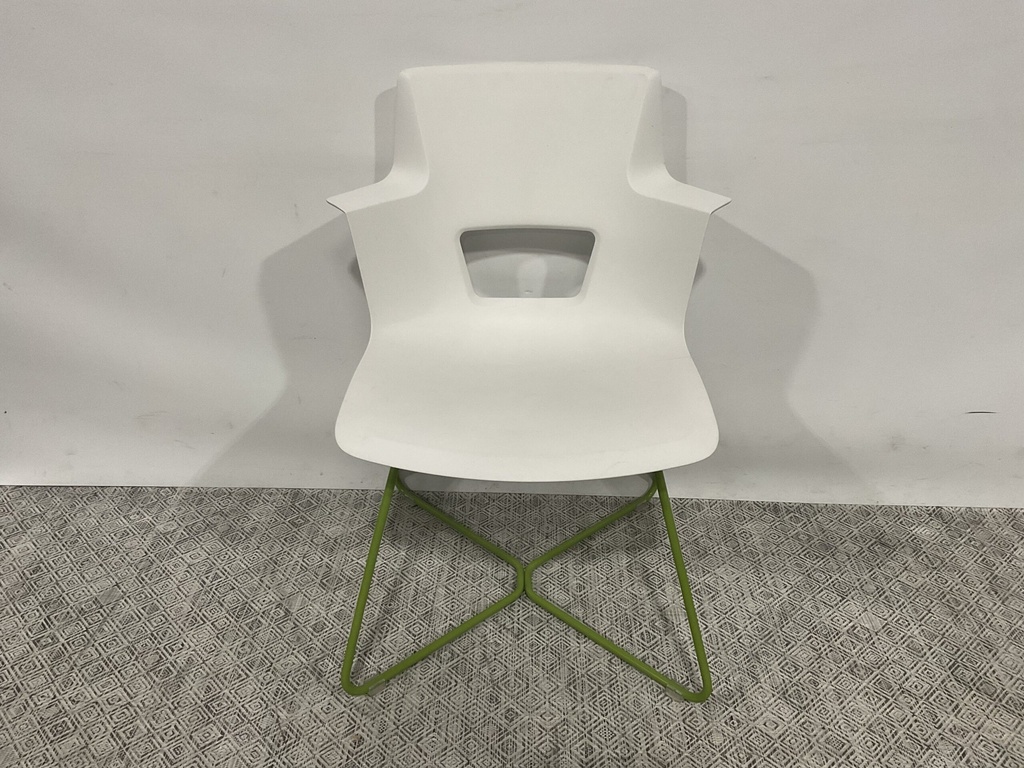 Shortcut X-Base Chair