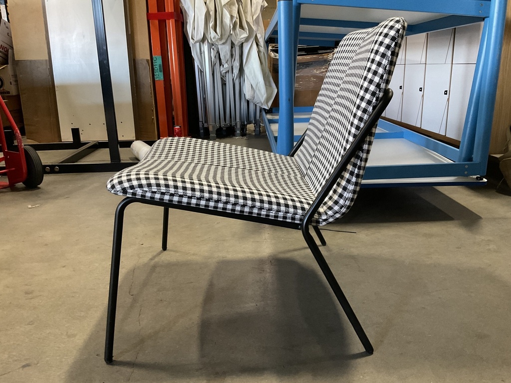 Sling Lounge Chair