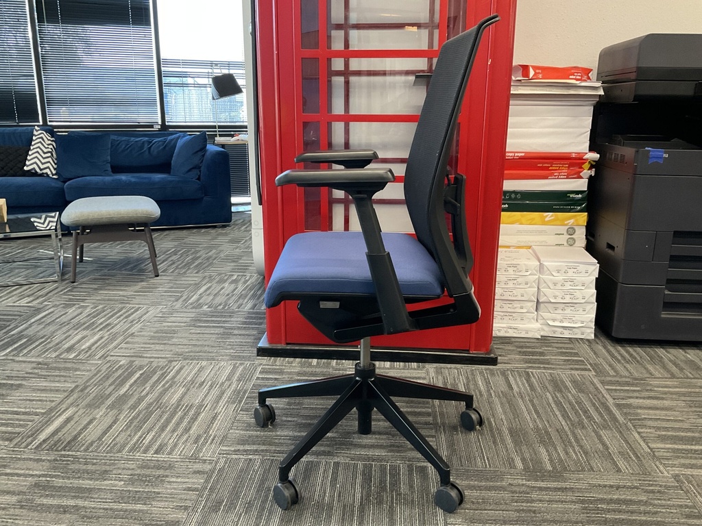 Very Task Chair