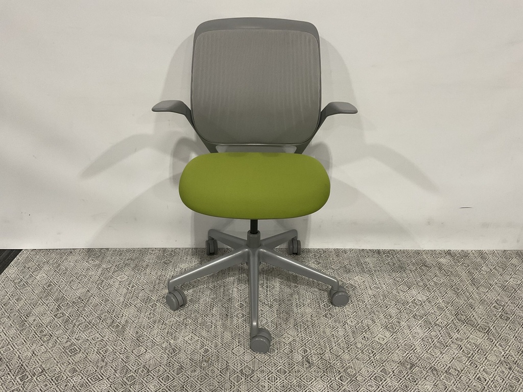 Cobi Chair