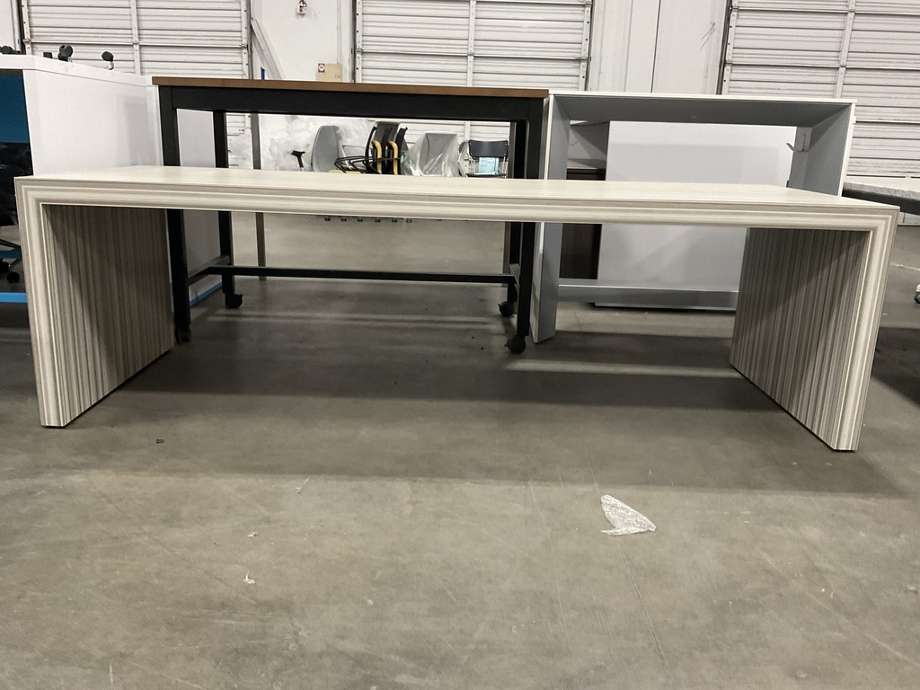 Community Table