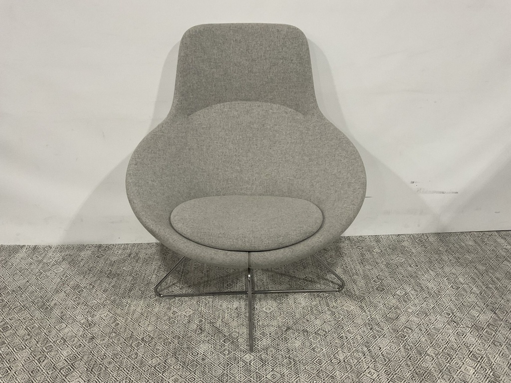 Conic Lounge Chair