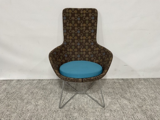 [8567] Juxta Lounge Chair