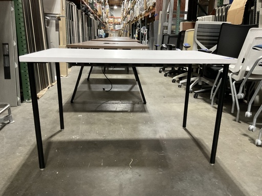 [6821] Knoll Rectangle Table