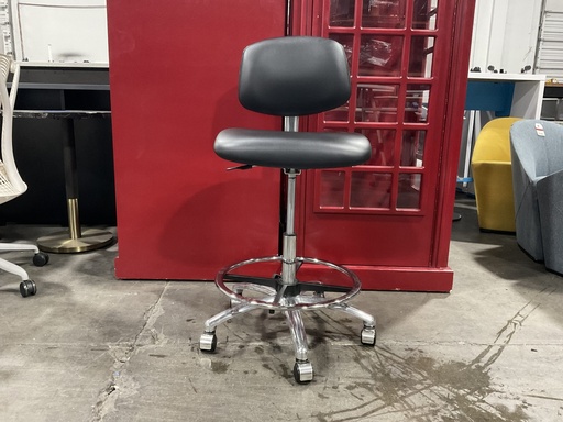 [7232] Lab Stool