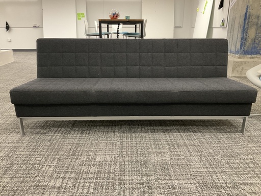 [8714] Millbrae Sofa