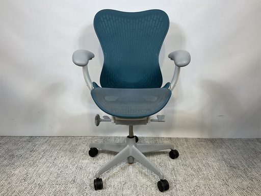 [7674] Mirra 2 Chair