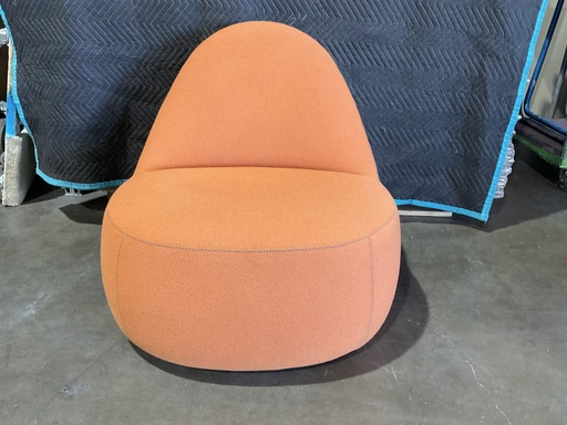 [7852] Mitt Lounge Chair