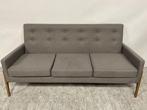 [8610] Perris Sofa