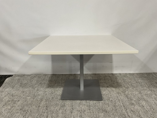 [8113] Platform Table