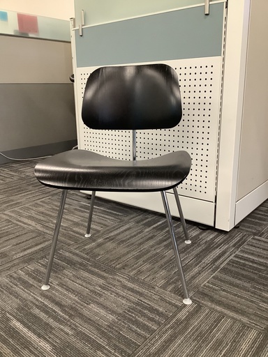 [6443] Refurbished Molded Plywood Dining Chair