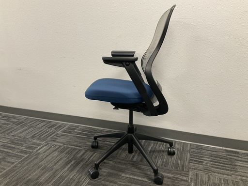 [7369] ReGeneration Chair