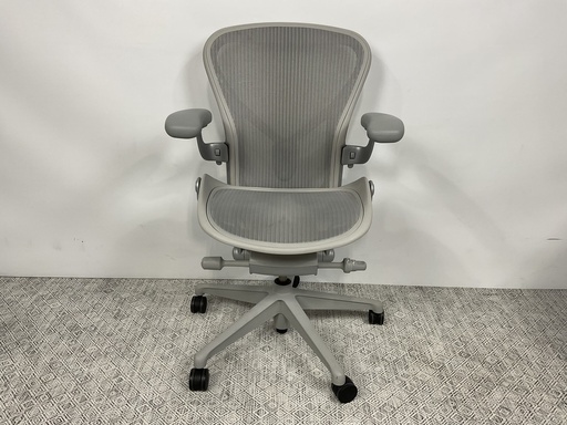 [7743] Remastered Aeron Chair Size B