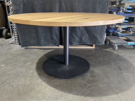 [8006] Round Butcher Block Meeting Table