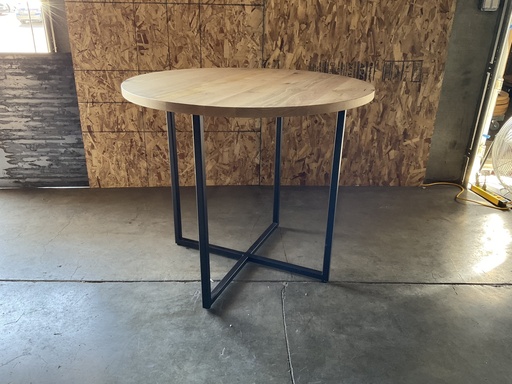 [7963] Round Table