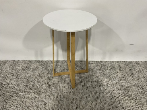 [8434] Side Table