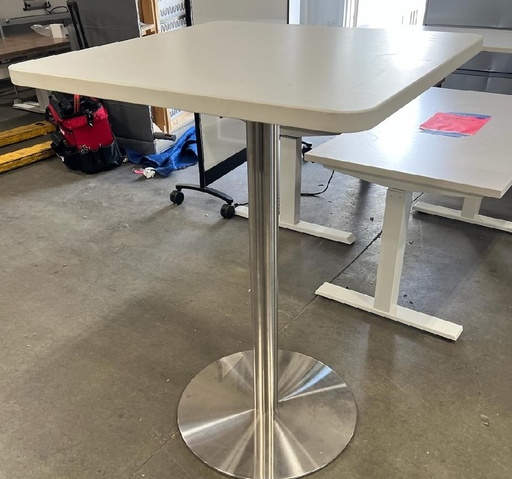 [7517] Square Bistro Tables