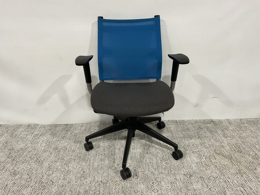 [7914] Wit Mid Back Task Chair