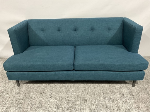 [8442] Avec Apartment Sofa