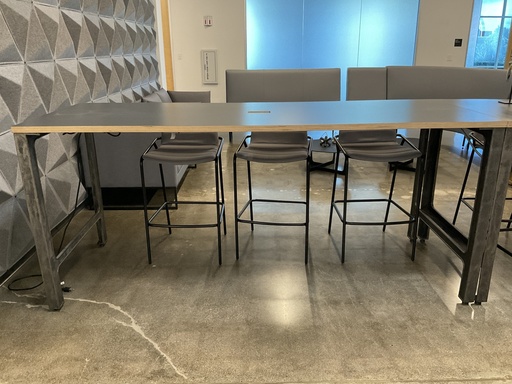[7653] Custom Meeting Table