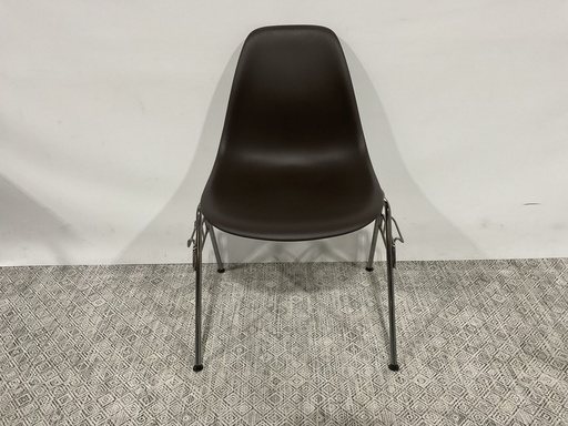 [8582] Eames Molded Plastic Side Chair