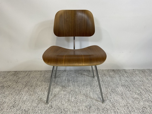 [7576] Eames Molded Plywood Dining Chair