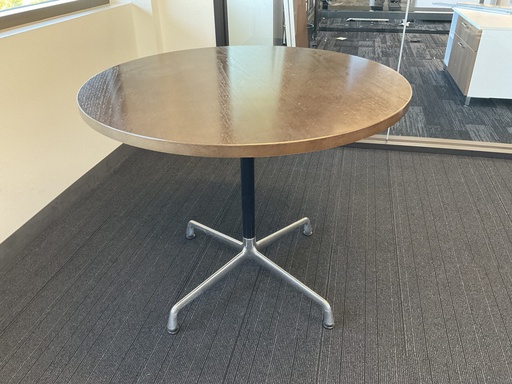 [8734] Eames Round Table