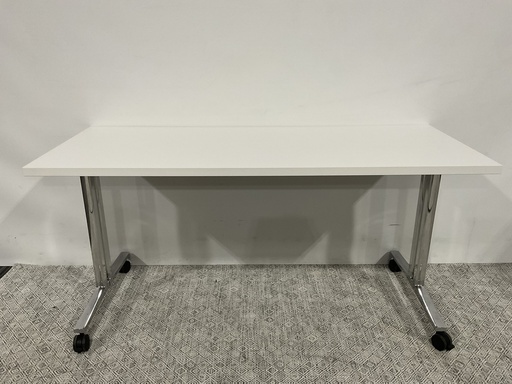 [8166] Everywhere Flip-Top Table
