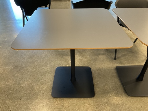 [7641] FortySeven Square Top Table