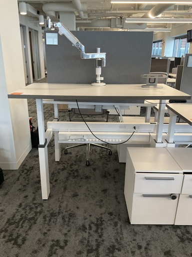[8785] Further Workstation